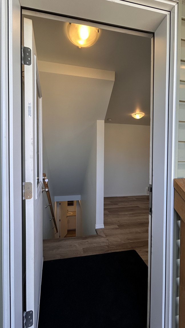 SF217 | 1 Month Free – 2 Bedroom Basement Suite in Newton  - Photo 6