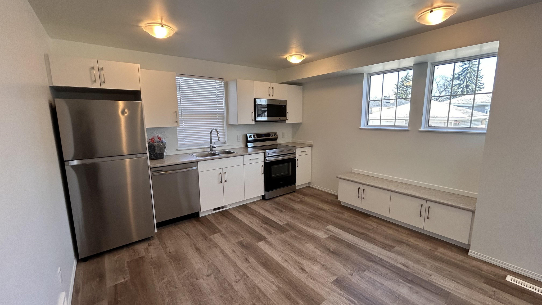 SF217 | 1 Month Free – 2 Bedroom Basement Suite in Newton  - Photo 10