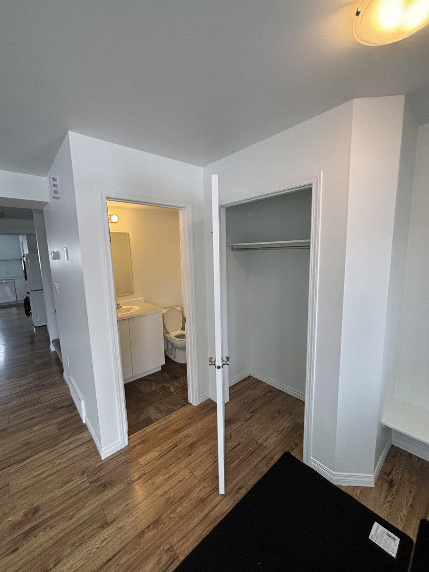 SF222 – Montrose Duplex for Rent | 4-Bed 2.5-Bath Main Floor | 12228 60 St NW Edmonton | 1 Month ... - Photo 30