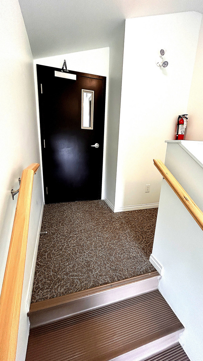 SF237 – Beverly Heights Rental | 1-Bed & 2-Bed Suites | 3611 118 Ave NW Edmonton | 1 Month Free - Photo 3