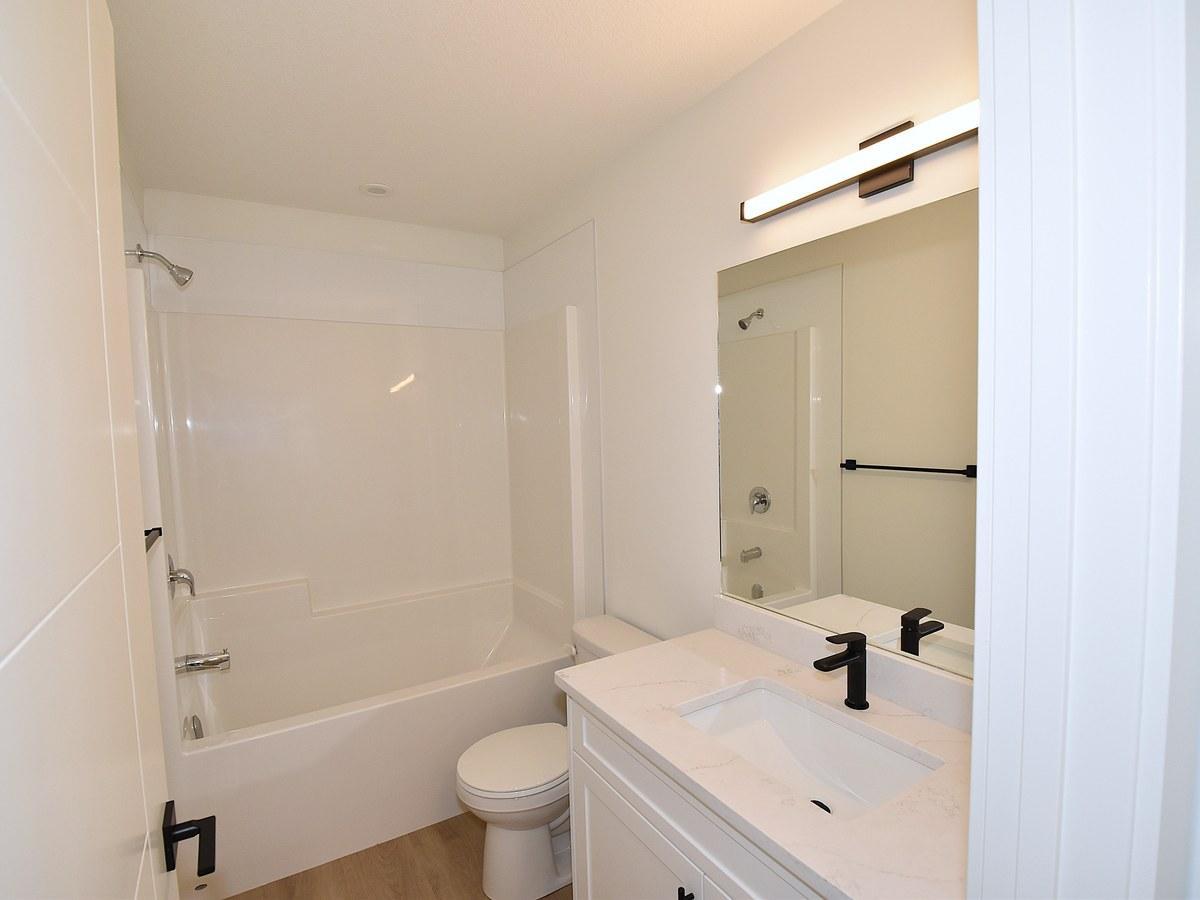 SF337 | 2 Bedroom Basement Suite – Northwest Edmonton - Photo 41