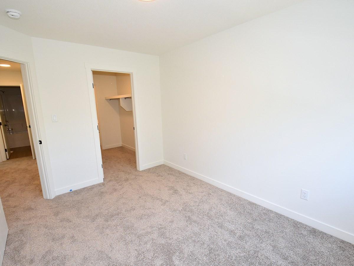 SF337 | 2 Bedroom Basement Suite – Northwest Edmonton - Photo 21