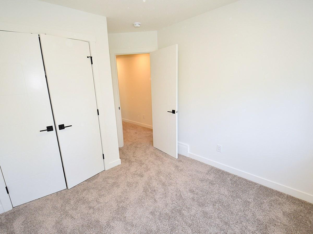 SF337 | 2 Bedroom Basement Suite – Northwest Edmonton - Photo 29