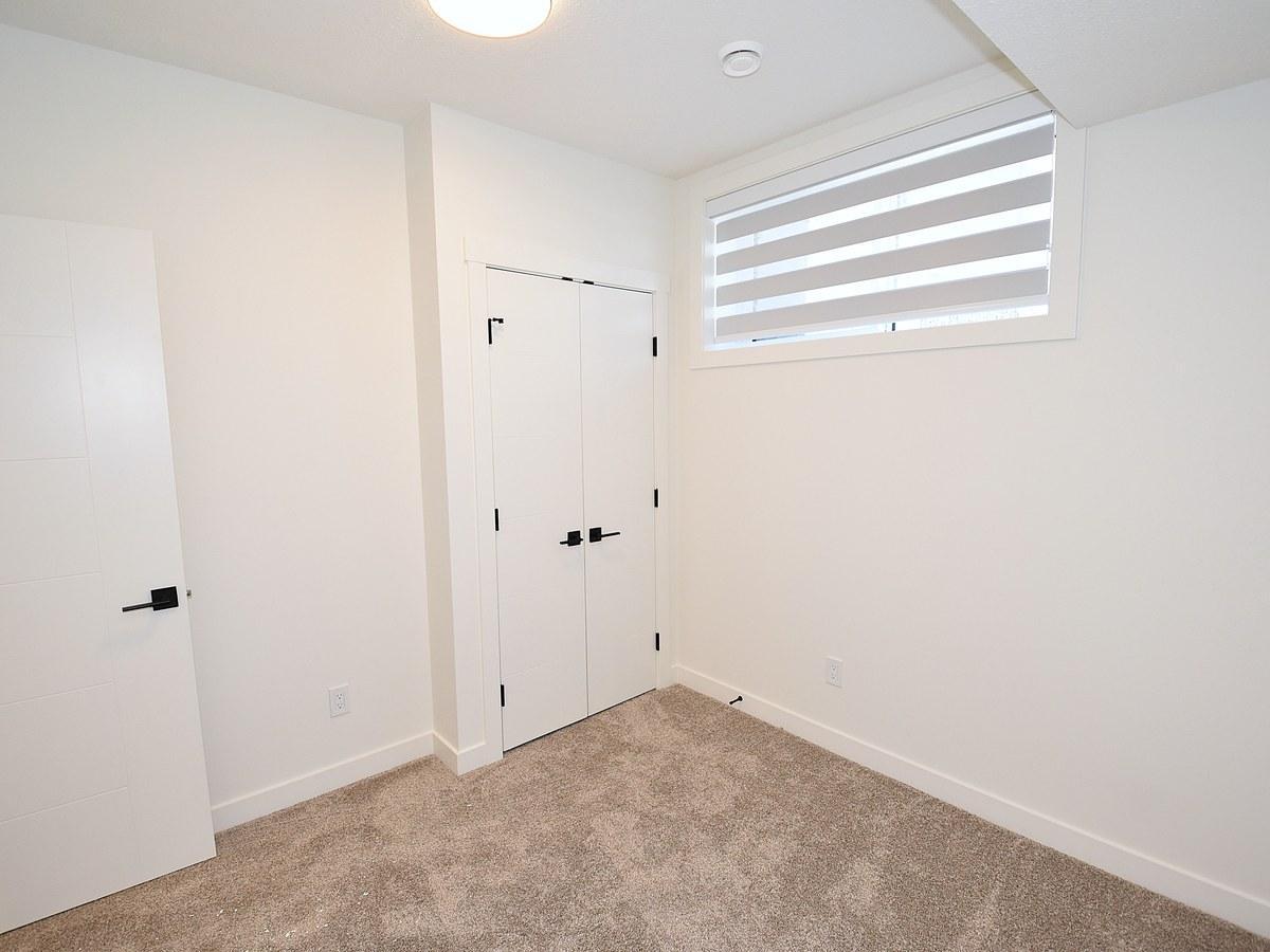 SF337 | 2 Bedroom Basement Suite – Northwest Edmonton - Photo 35