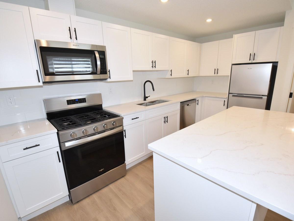 SF337 | 2 Bedroom Basement Suite – Northwest Edmonton - Photo 11