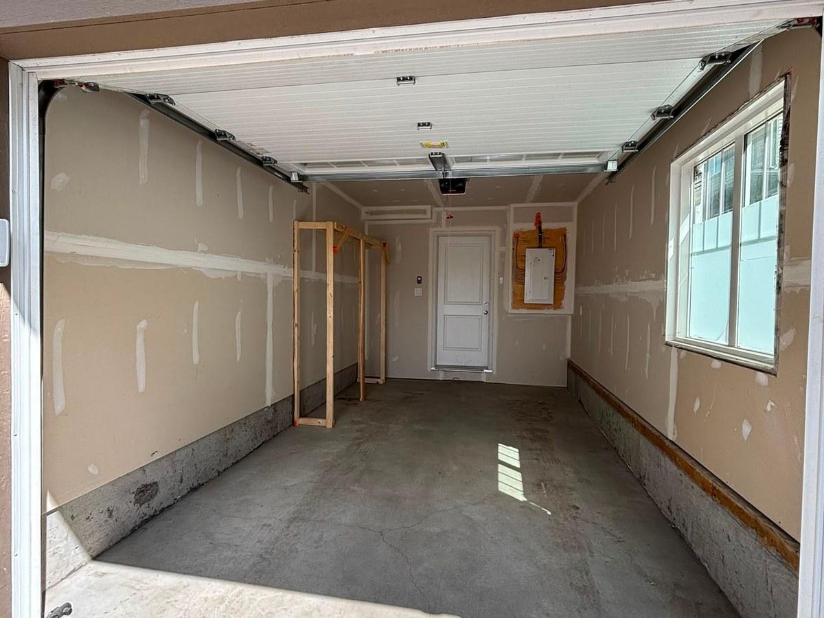 SF262 - 2 Bedroom, 1.5 Bathroom Townhome in Tamarack SE Edmonton  - Photo 33