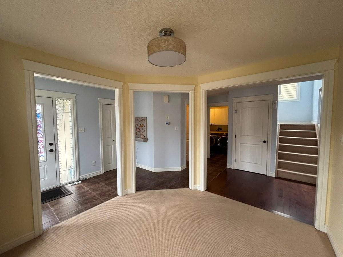  SF341 - 3 Bedroom, 2.5 Bathroom Main Floor Home | 11721 16A Ave SW  - Photo 19