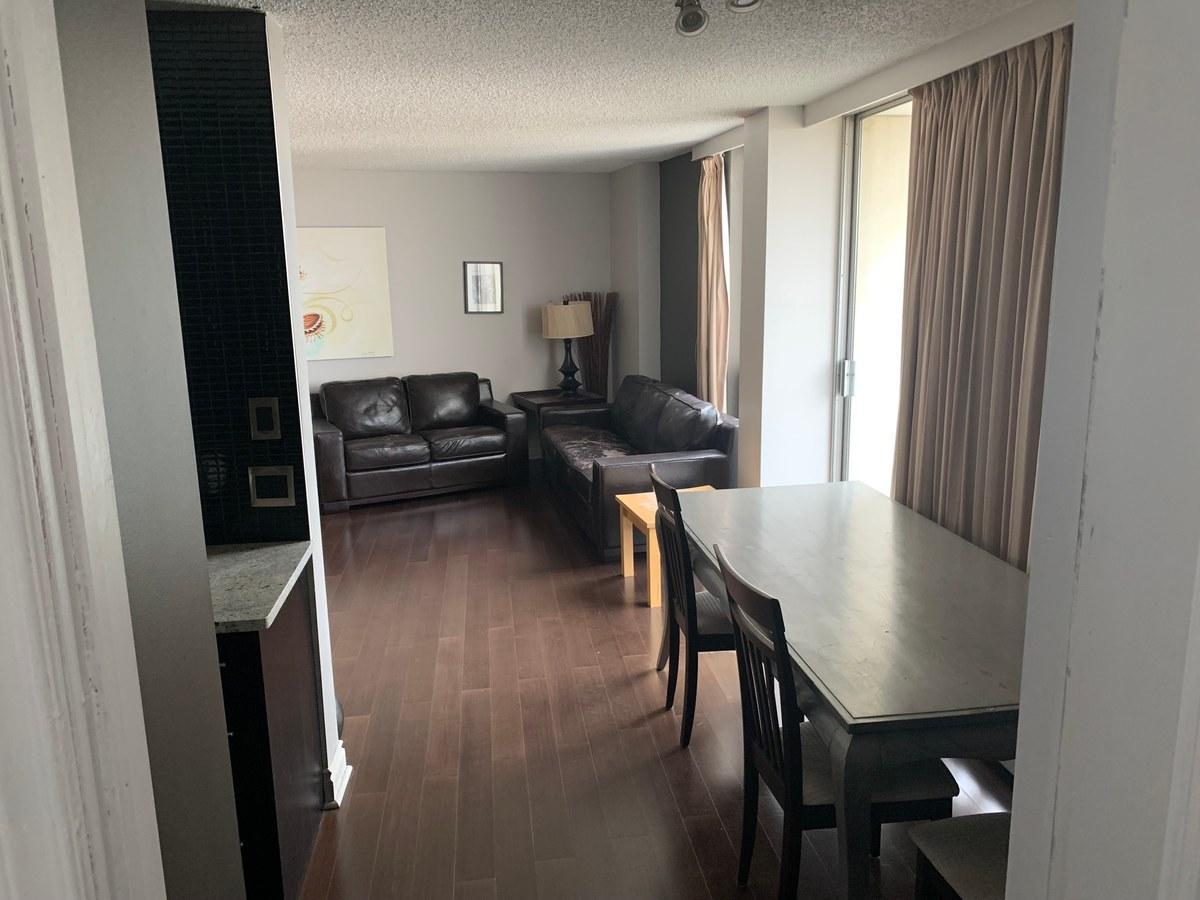 SF17 - 1 Bed 1 Bath - #1012 10883 Sask Drive NW  - Photo 8