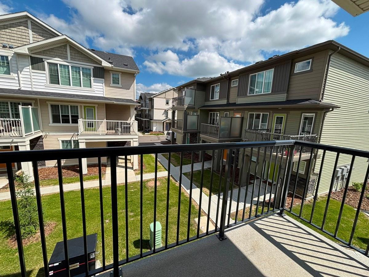 SF72 – 2 Bed | 1 Bath Townhouse in Charlesworth, SW Edmonton | #31 – 602 62 Street SW - Photo 18