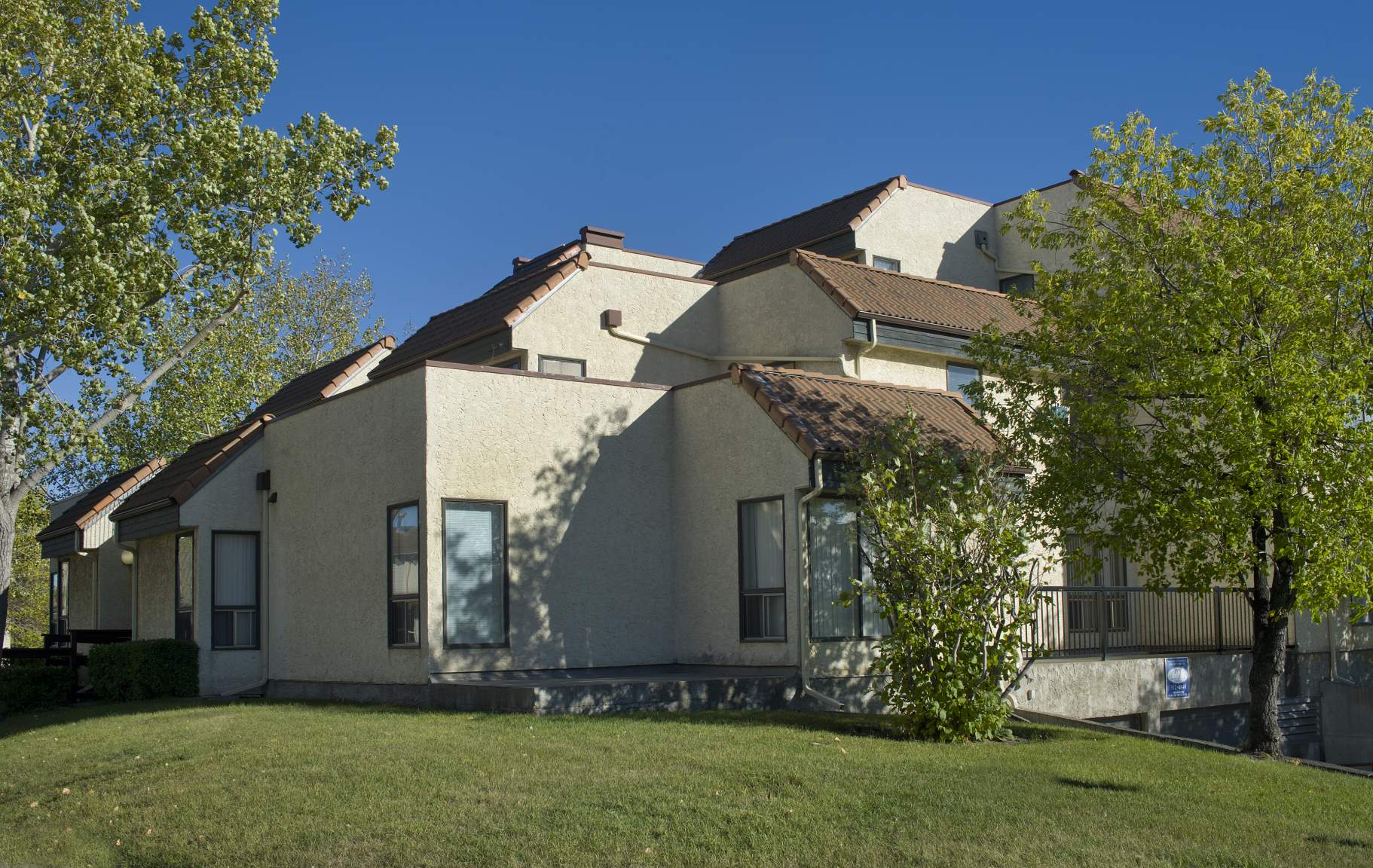Temple Green Apartments - Photo 2