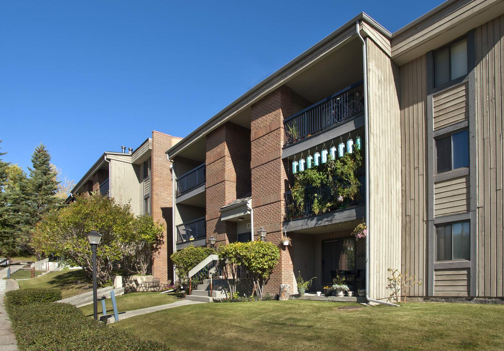 Raintree Village - Photo 2