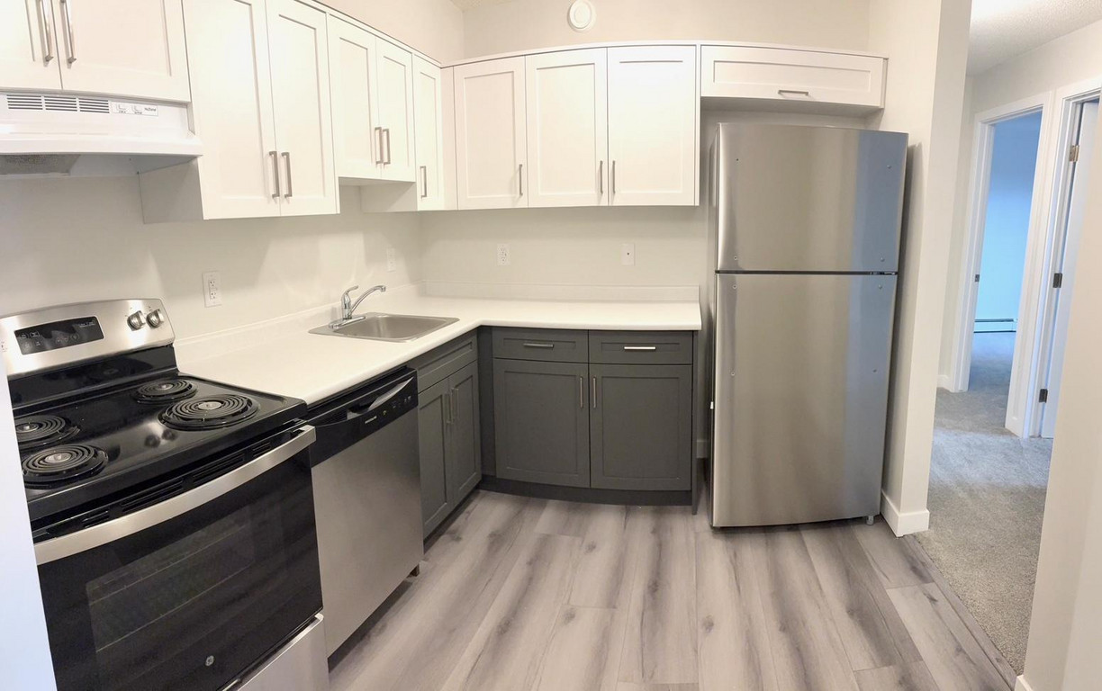 Meadowbrook Apartments