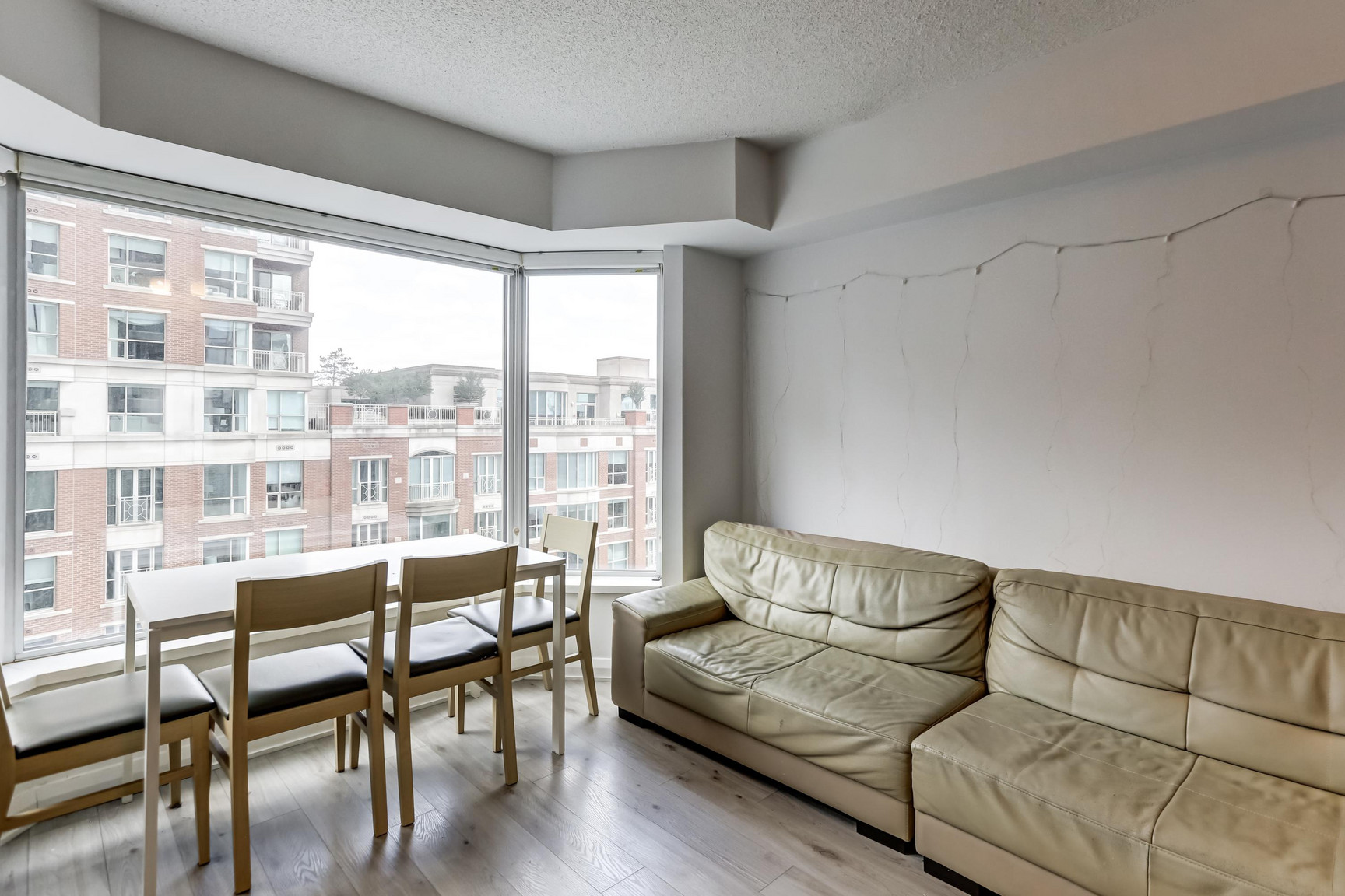 155 Yorkville Avenue  - Photo 8