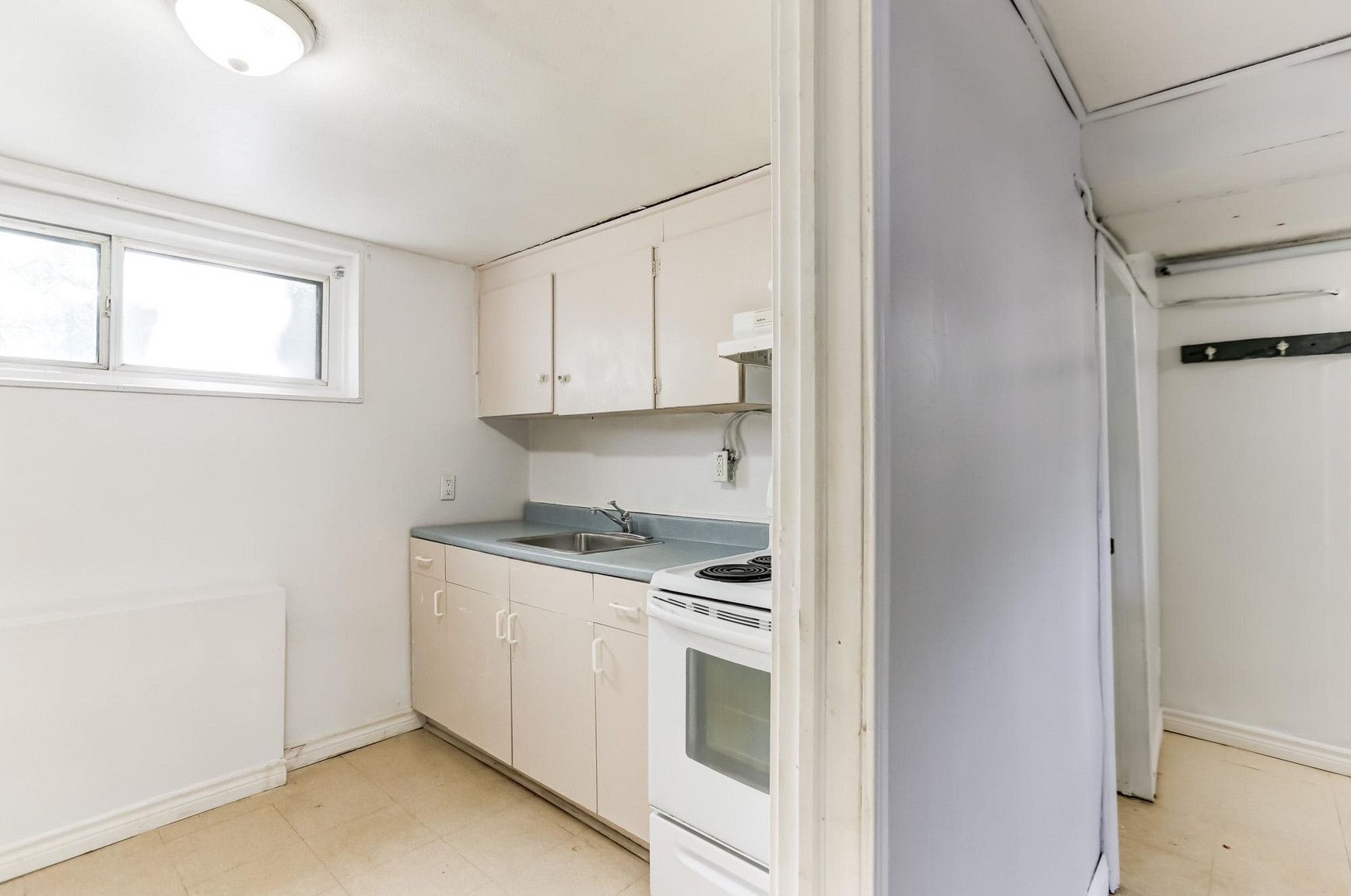 Basement - 2563 Kingston Road  - Photo 17