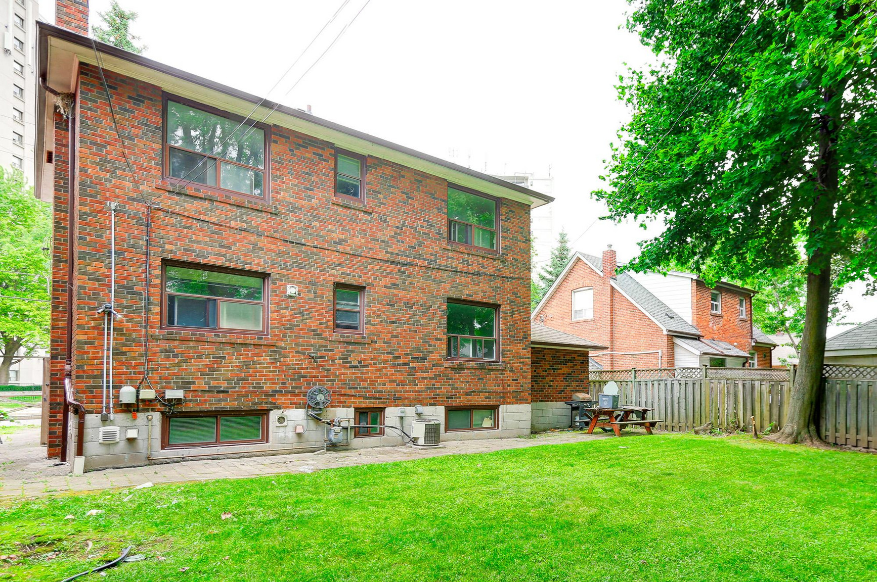 Basement - 2563 Kingston Road  - Photo 27