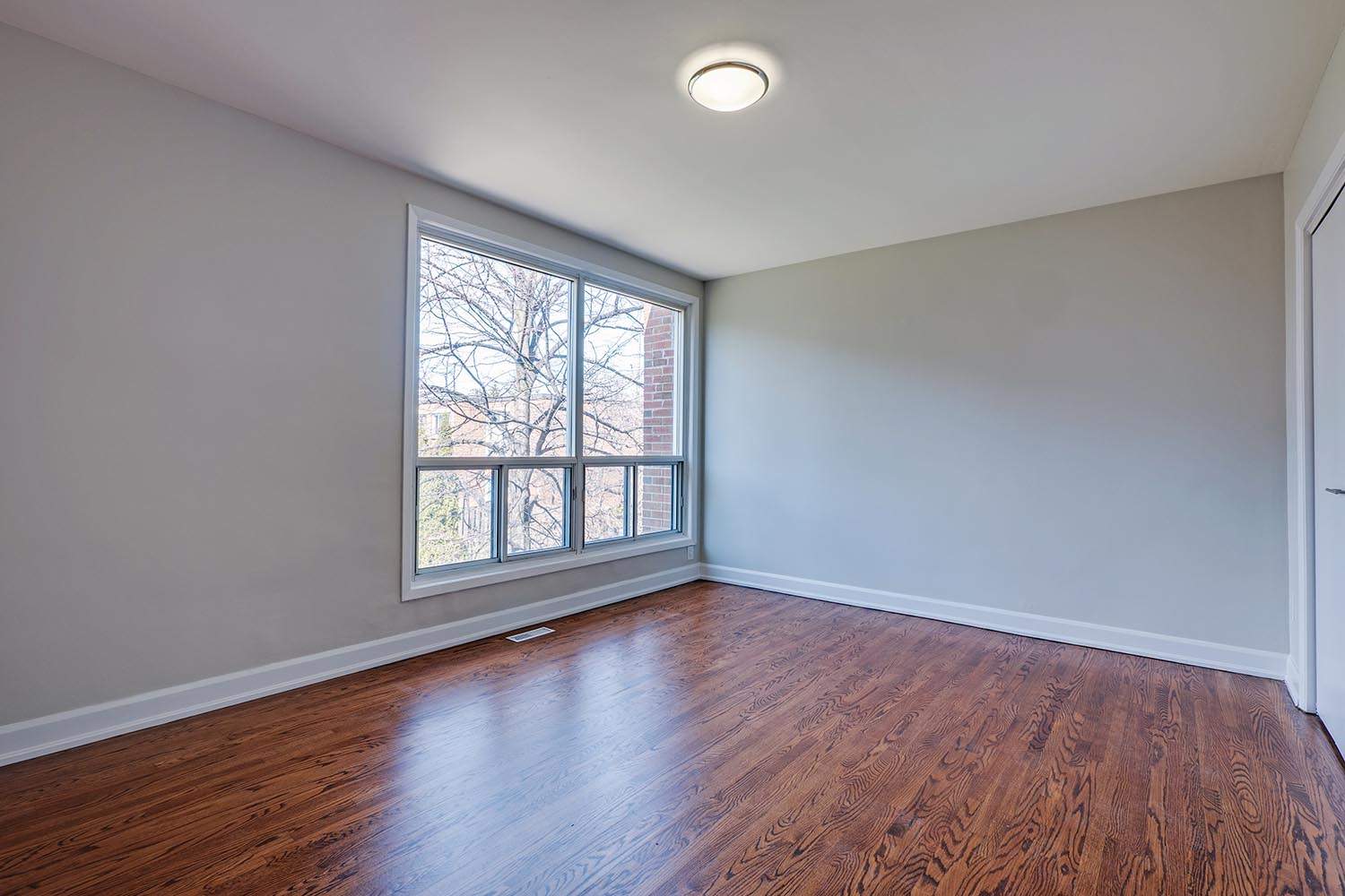 150 - 160 Cactus Avenue - Photo 10