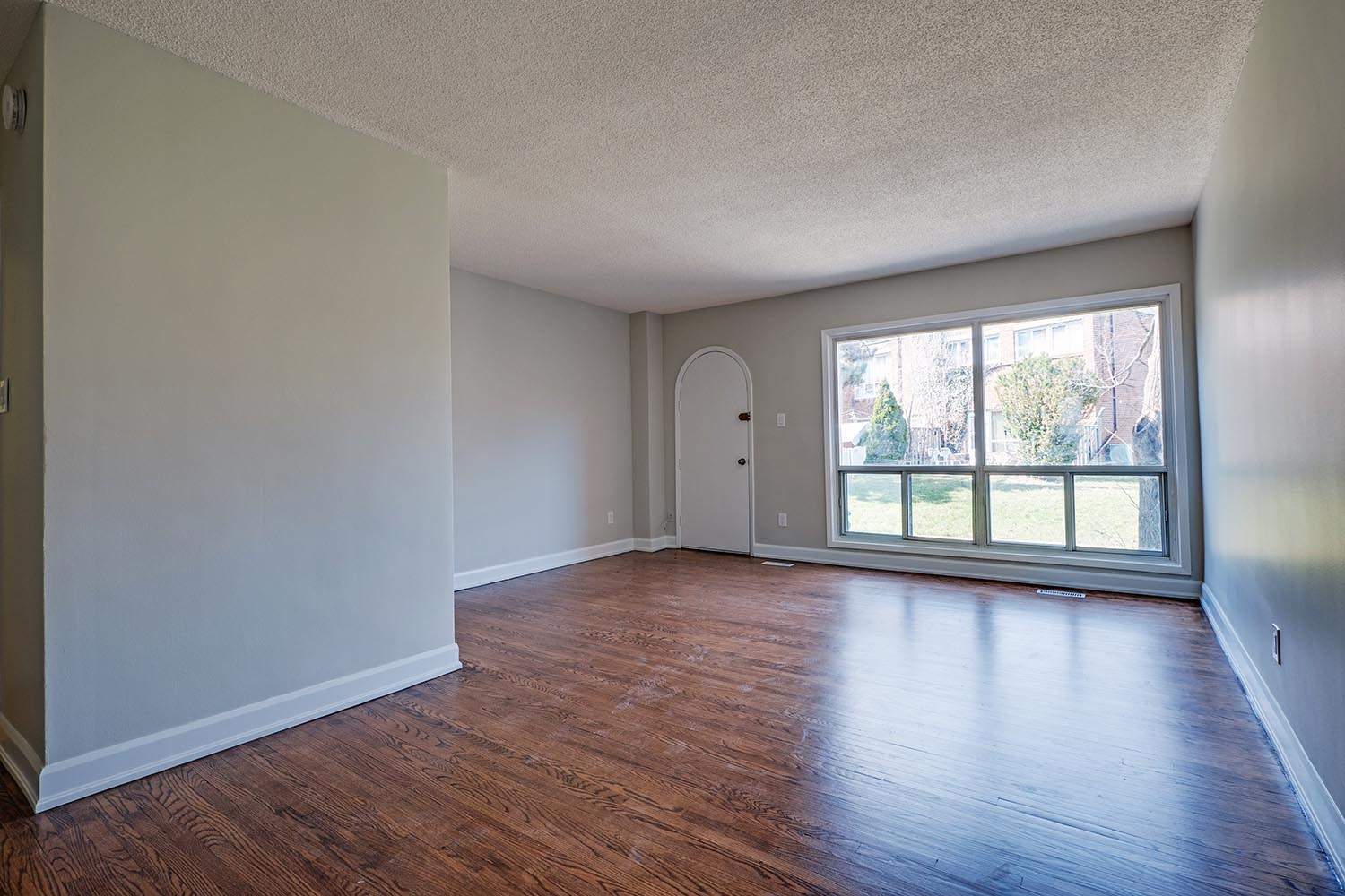 150 - 160 Cactus Avenue - Photo 9