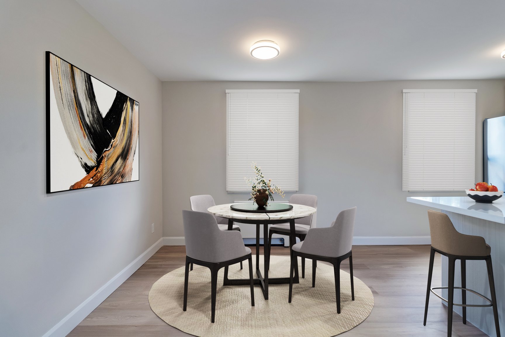 153 Ranleigh Avenue - Photo 8