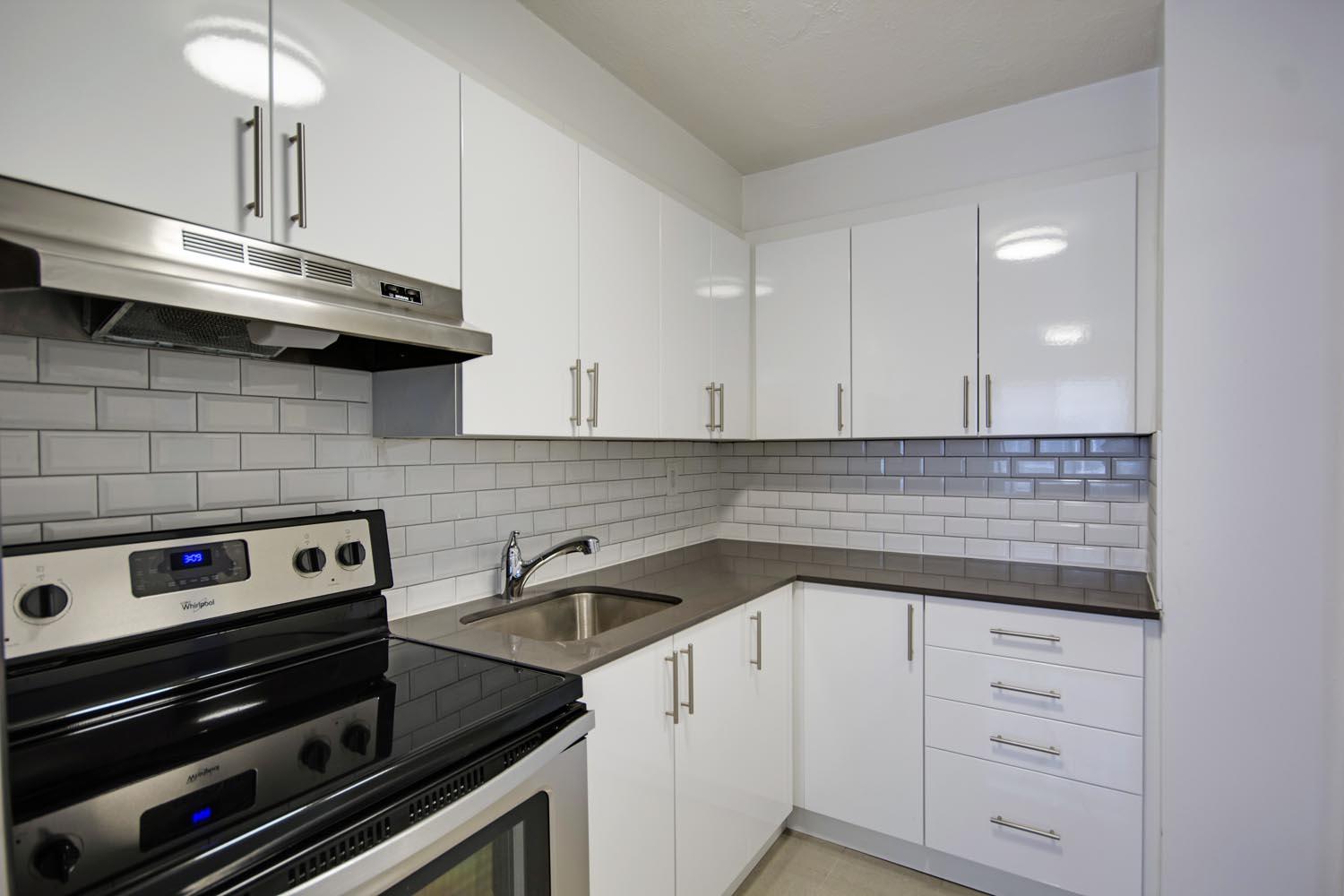 89 Isabella Street - Photo 3