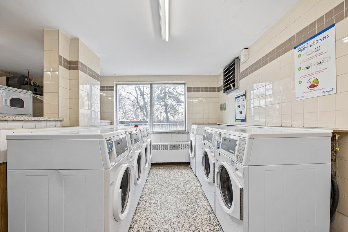 2050 Keele Street - Photo 18
