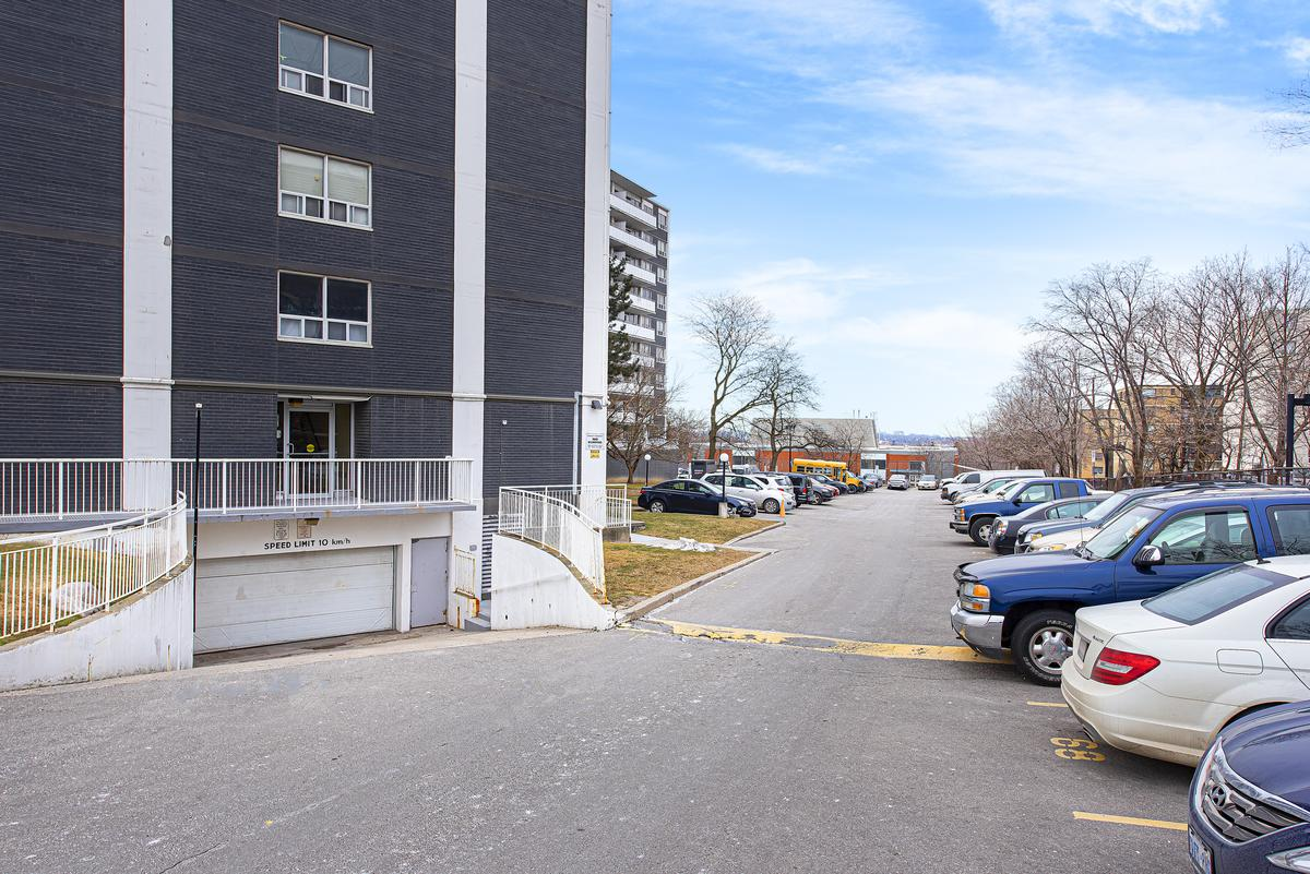 2050 Keele Street - Photo 24