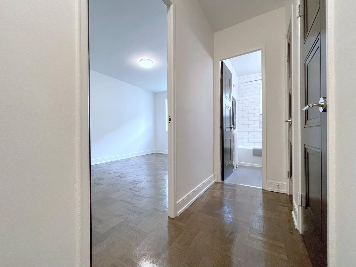 140 Kingston Road - Photo 18