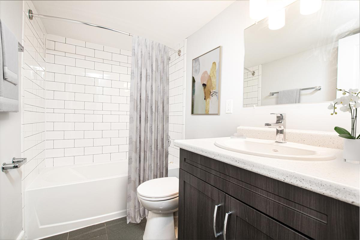 55 Park Street East - Photo 4