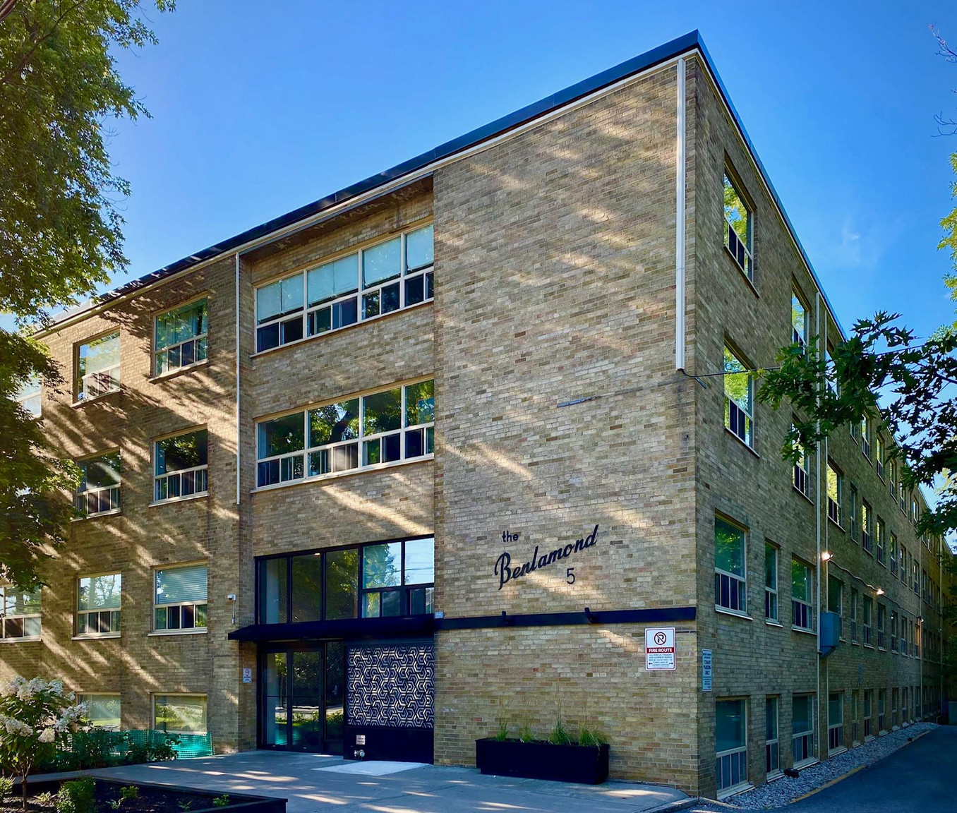 5 Benlamond Avenue - Photo 8