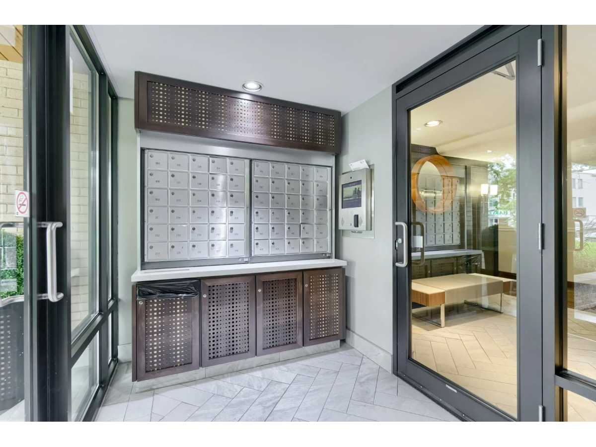 166 Wilson Avenue - Photo 12