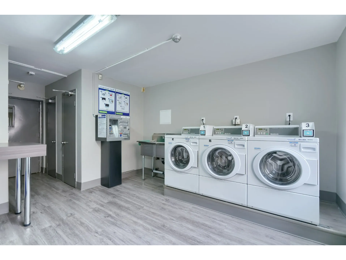 166 Wilson Avenue - Photo 10