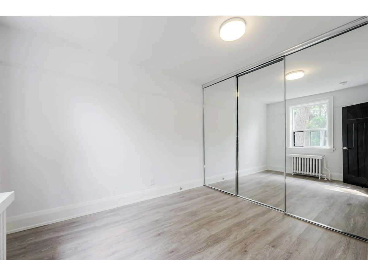 210 Wychwood Avenue - Photo 12
