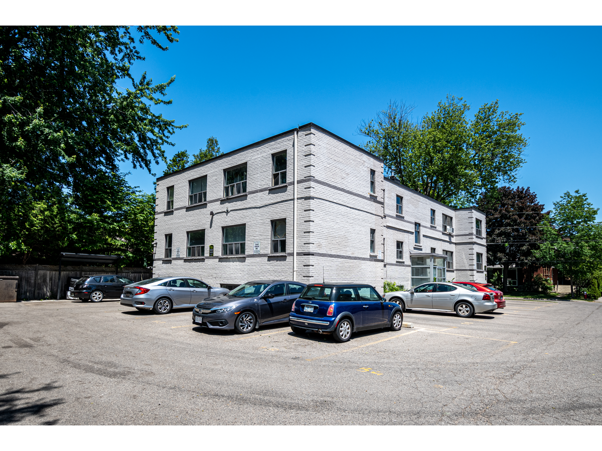 8 Oakwood Avenue North - Photo 13