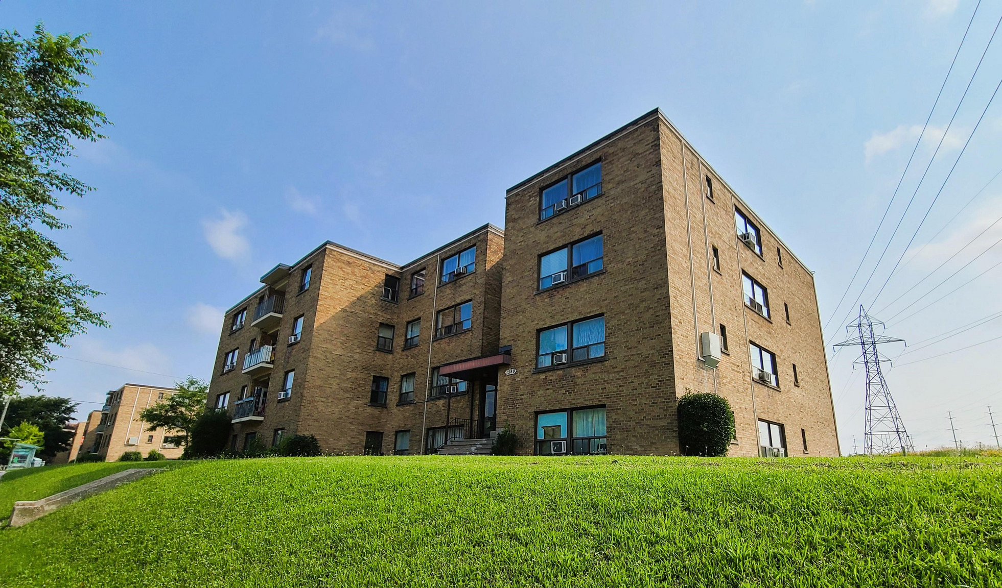 1589–1607 Victoria Park Ave - Photo 17