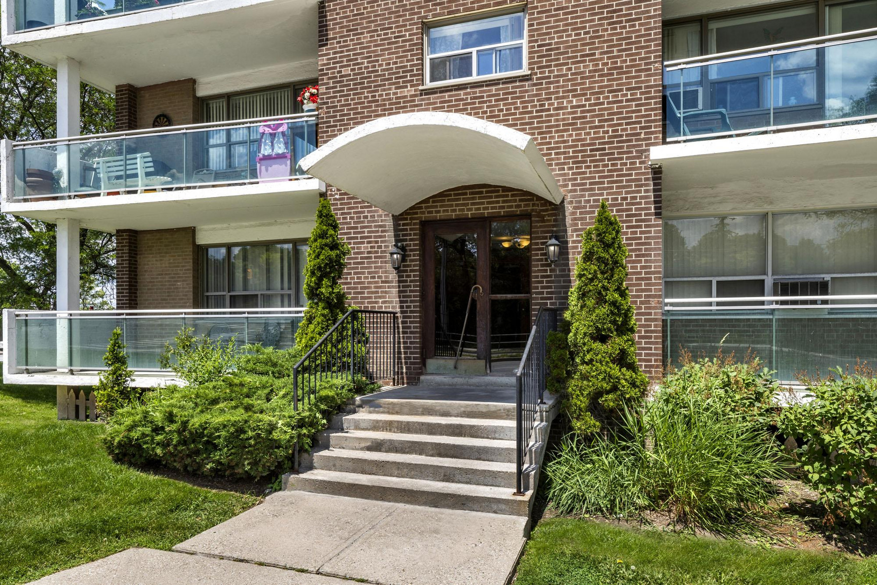 2-6 The Donway East - Photo 20