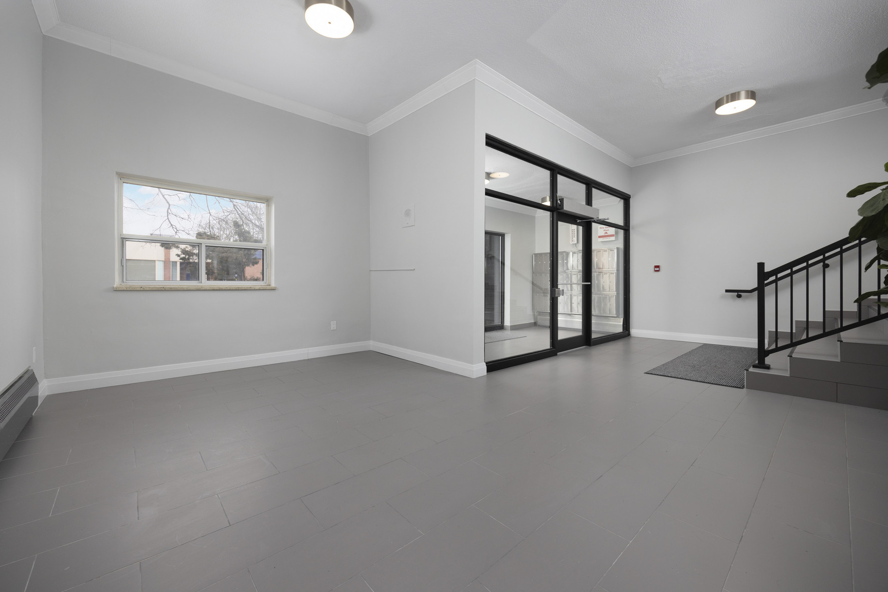 190 Queen Street South - Photo 19