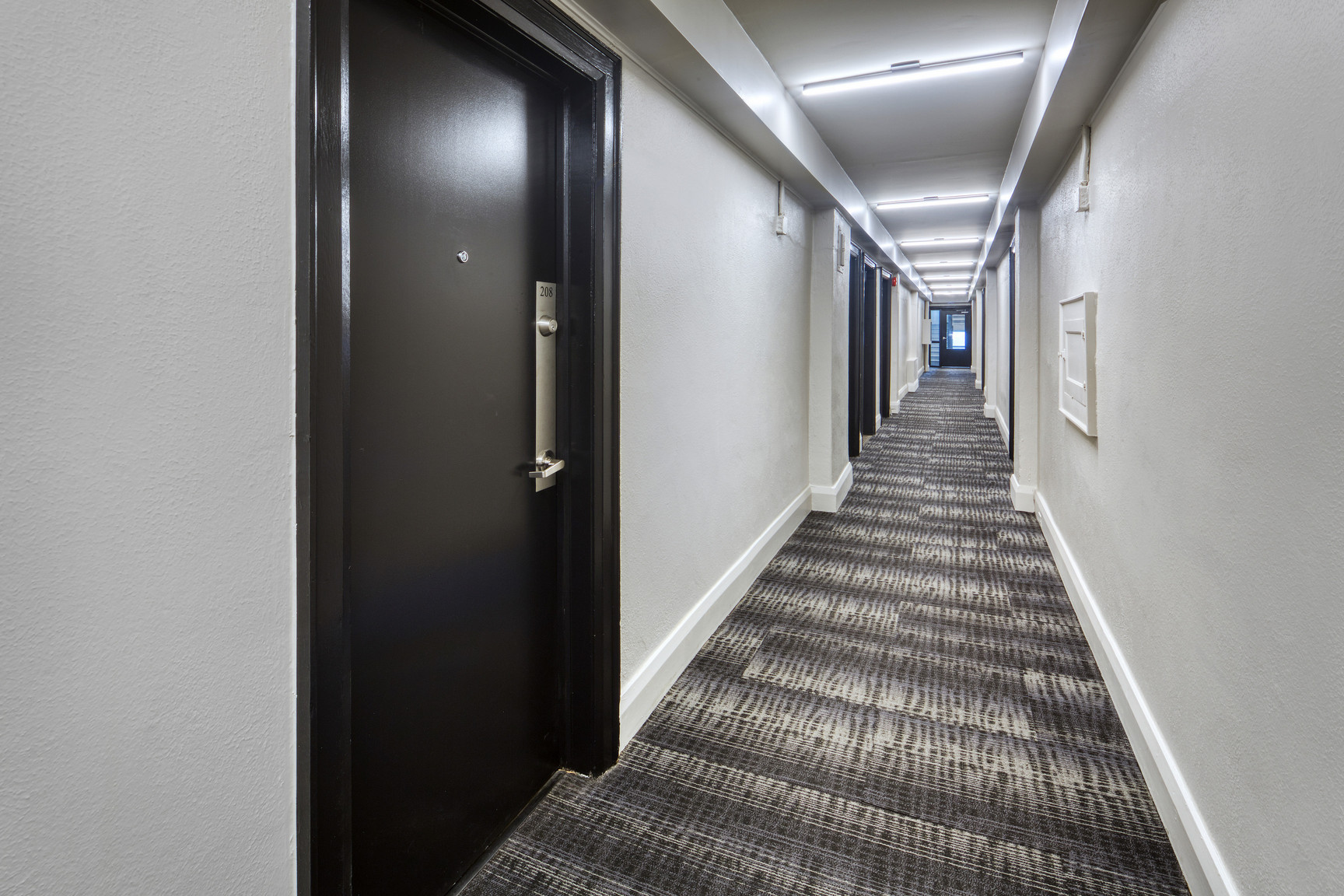 262 Jarvis Street - Photo 9