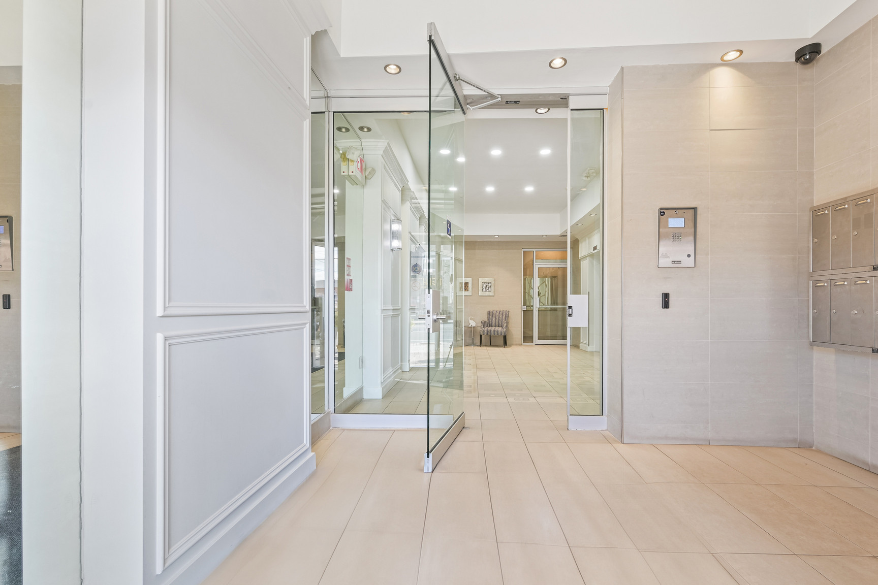 3443 Bathurst Street - Photo 15