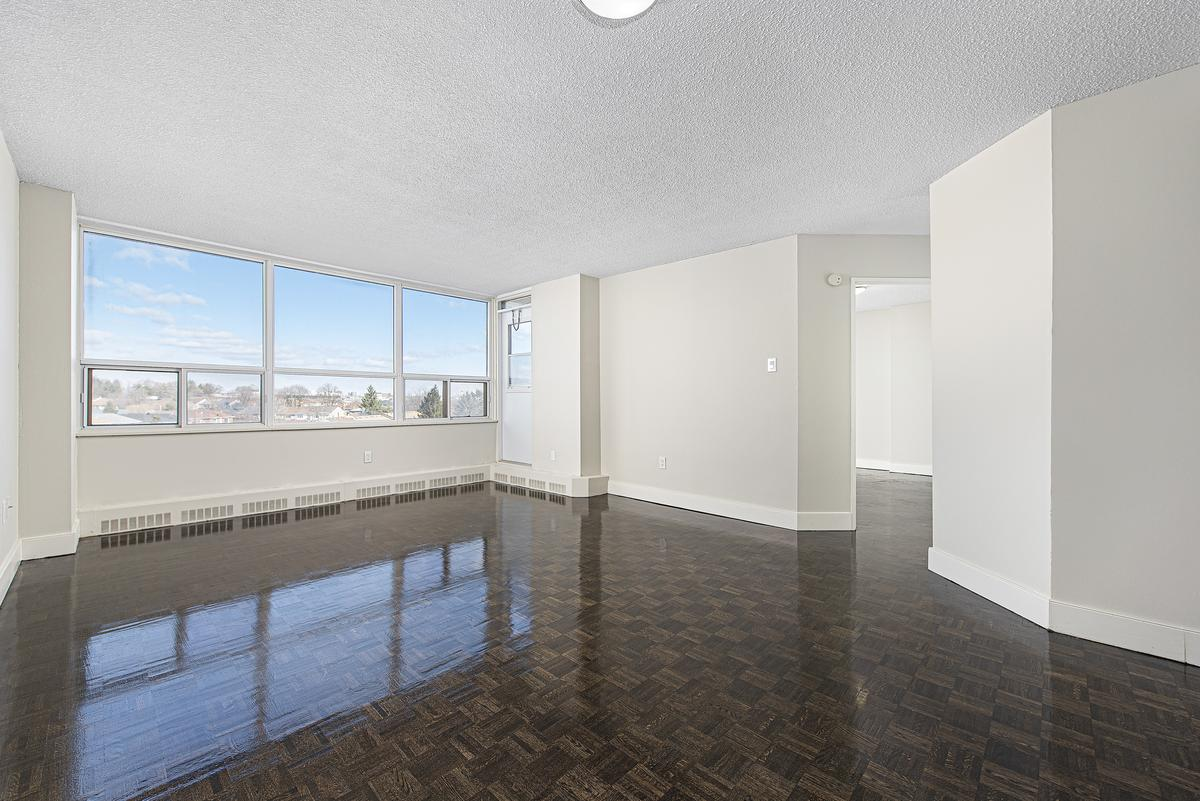 5600 Sheppard Avenue East - Photo 4