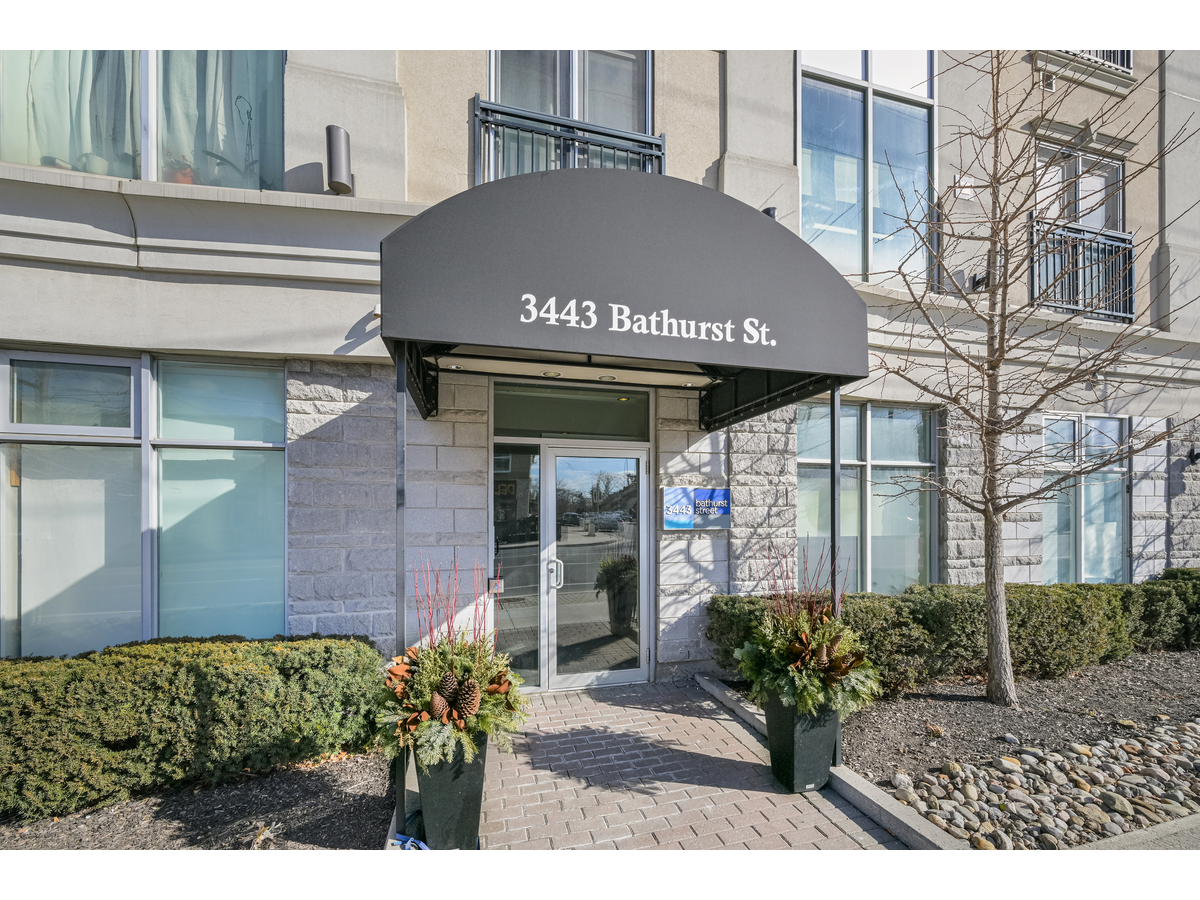 3443 Bathurst Street - Photo 5