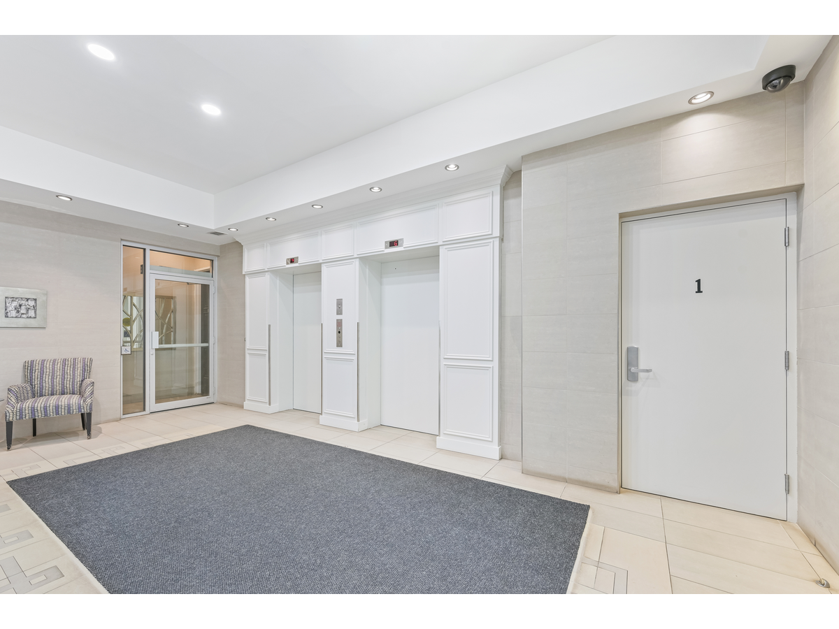 3443 Bathurst Street - Photo 8