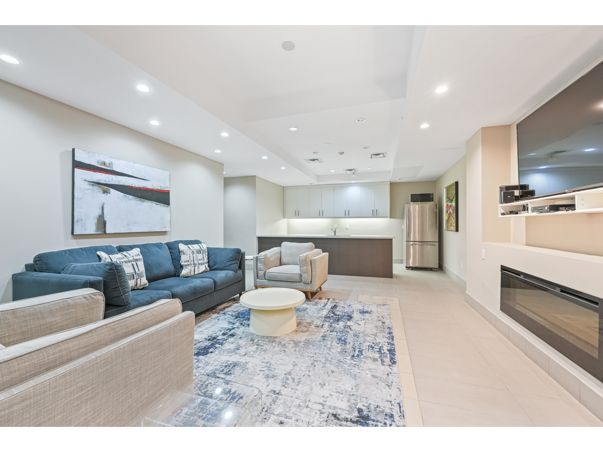 3443 Bathurst Street - Photo 14