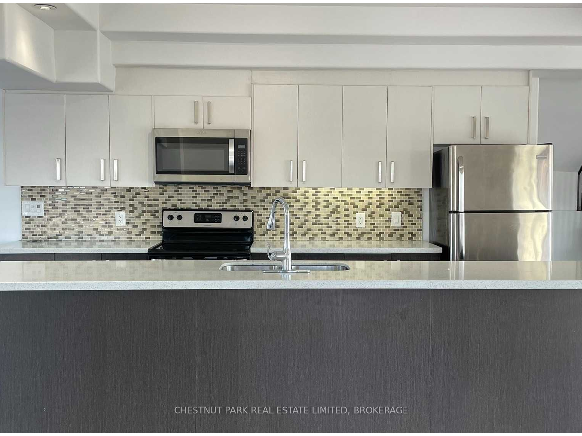 3443 Bathurst Street - Photo 17