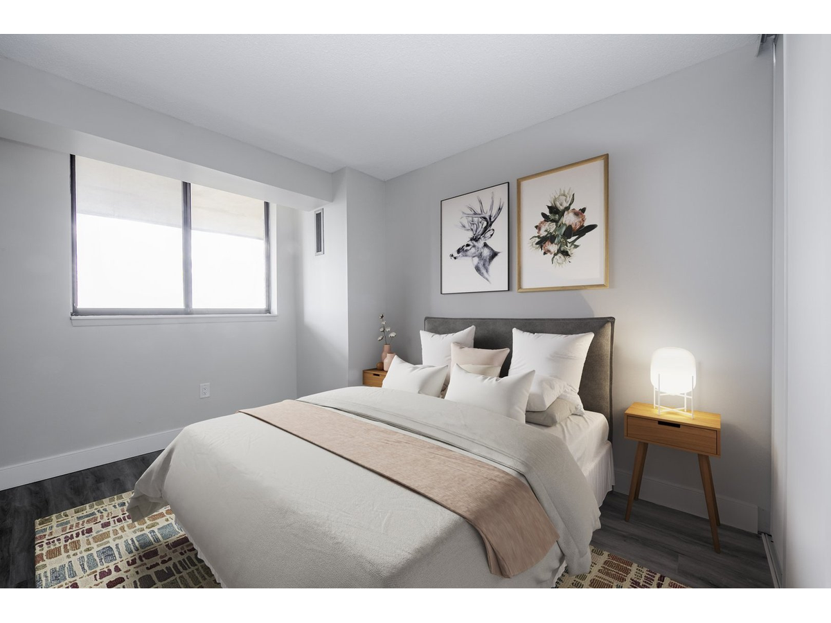 300 Antibes Drive - Photo 10