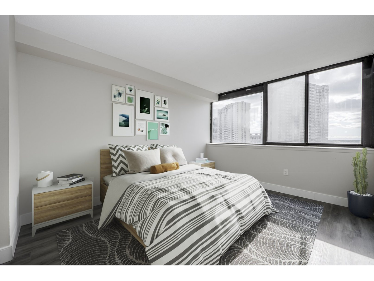 300 Antibes Drive - Photo 11