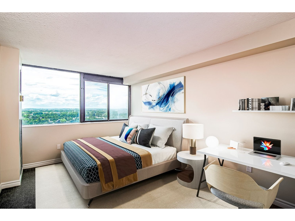 300 Antibes Drive - Photo 14