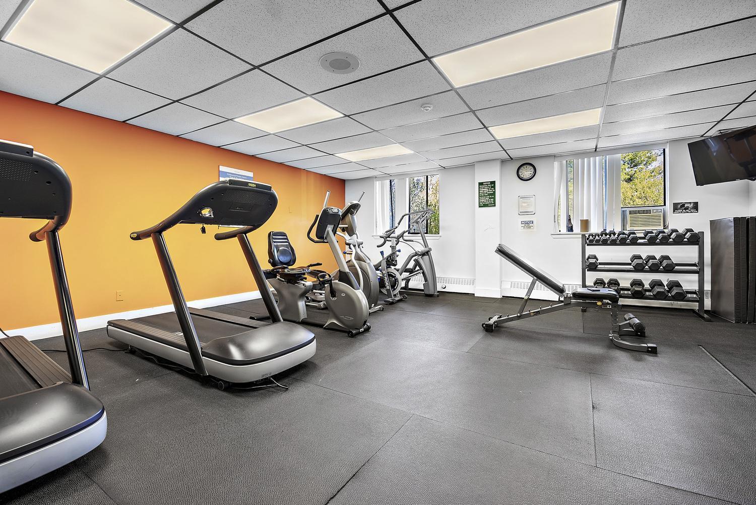 120 Torresdale Avenue - Photo 18
