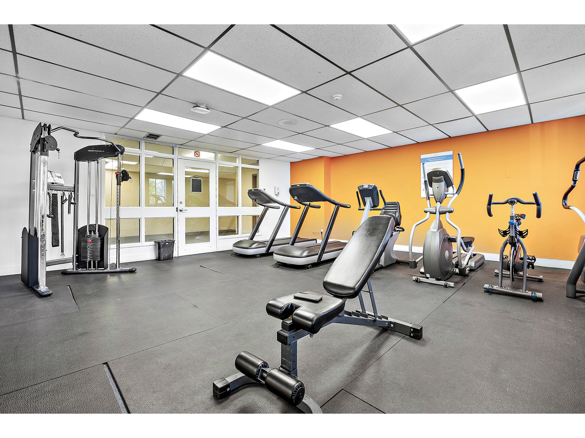 120 Torresdale Avenue - Photo 10