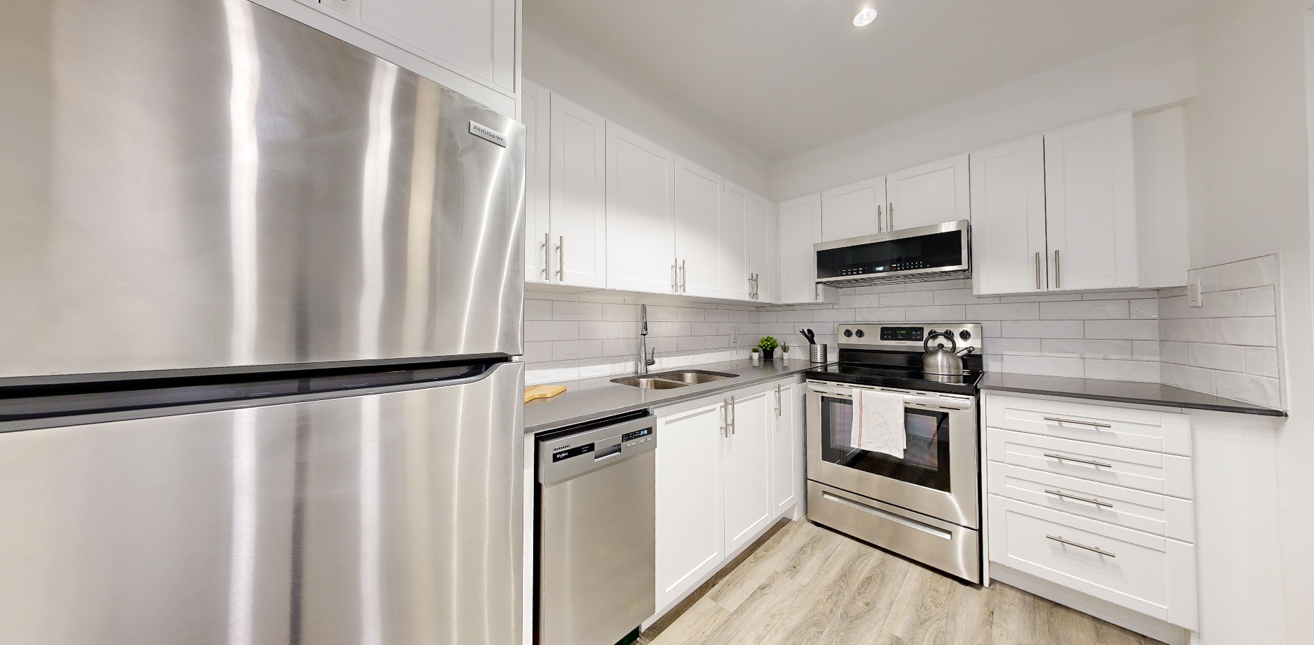 120 Torresdale Avenue - Photo 13