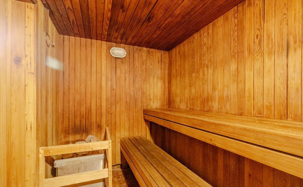 120 Torresdale Avenue - Photo 17