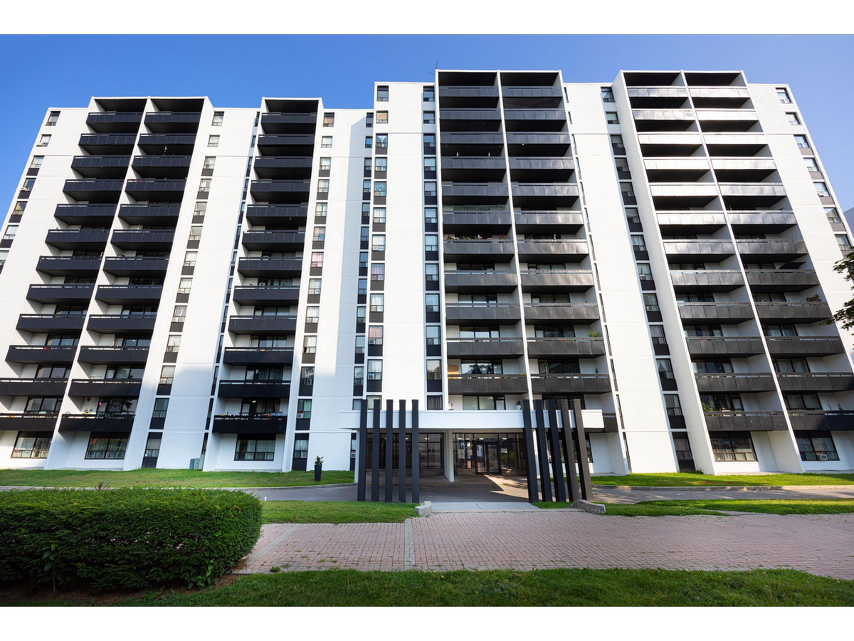 2233 - 2235 Hurontario Street - Photo 2